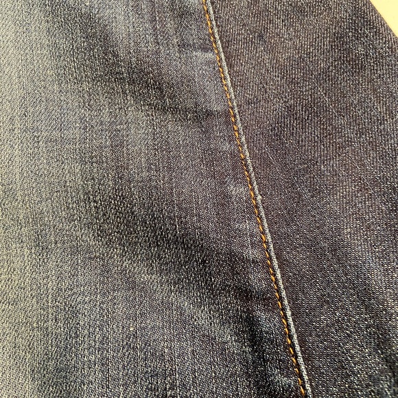 J Brand Skinny Leg High Rise Jeans in Divine - Picture 6 of 9